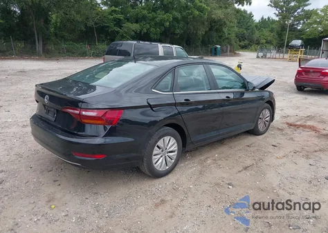 2019 Volkswagen Jetta 1.4T R-Line/1.4T S/1.4T Se z USA, uszkodzony, nr VIN 3VWCB7BU1KM126719